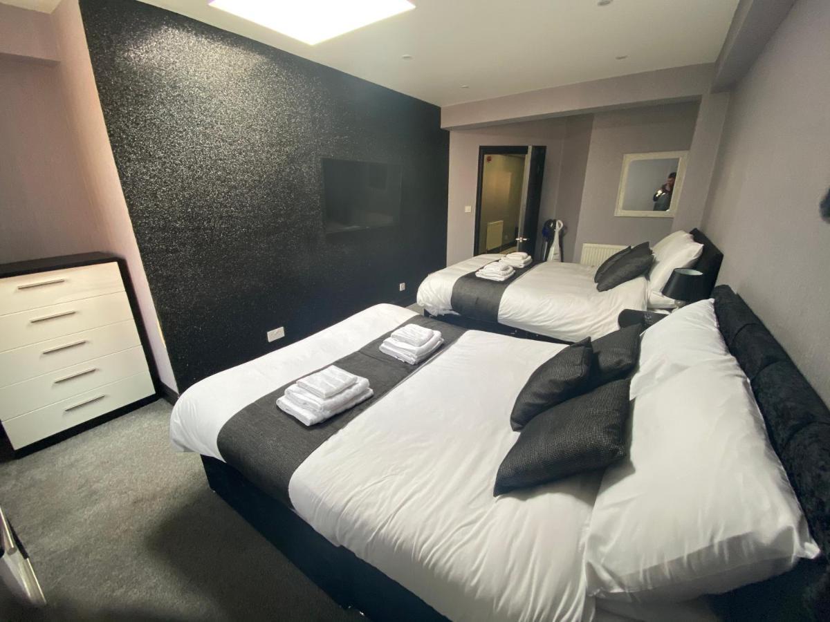 Boutique Blackpool 2 Bed Grey Apartment Sleeps 10 Bagian luar foto