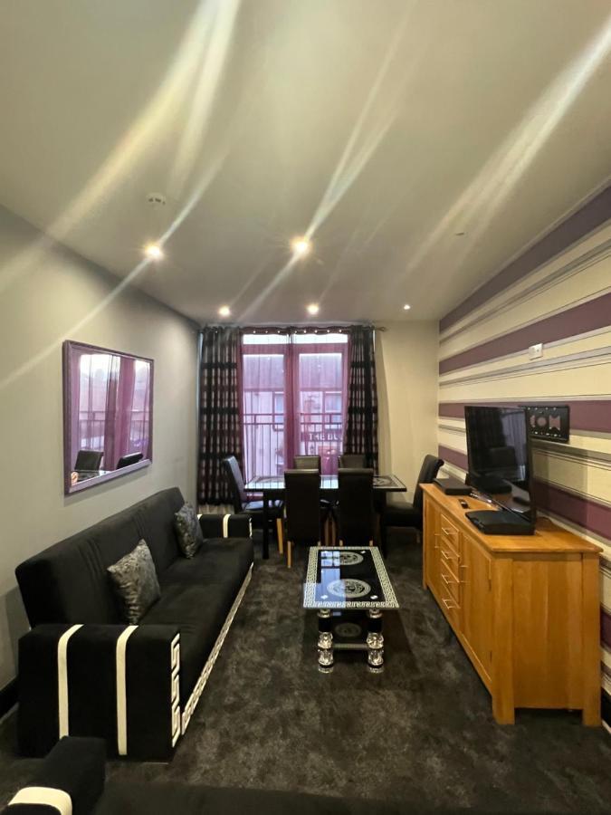 Boutique Blackpool 2 Bed Grey Apartment Sleeps 10 Bagian luar foto